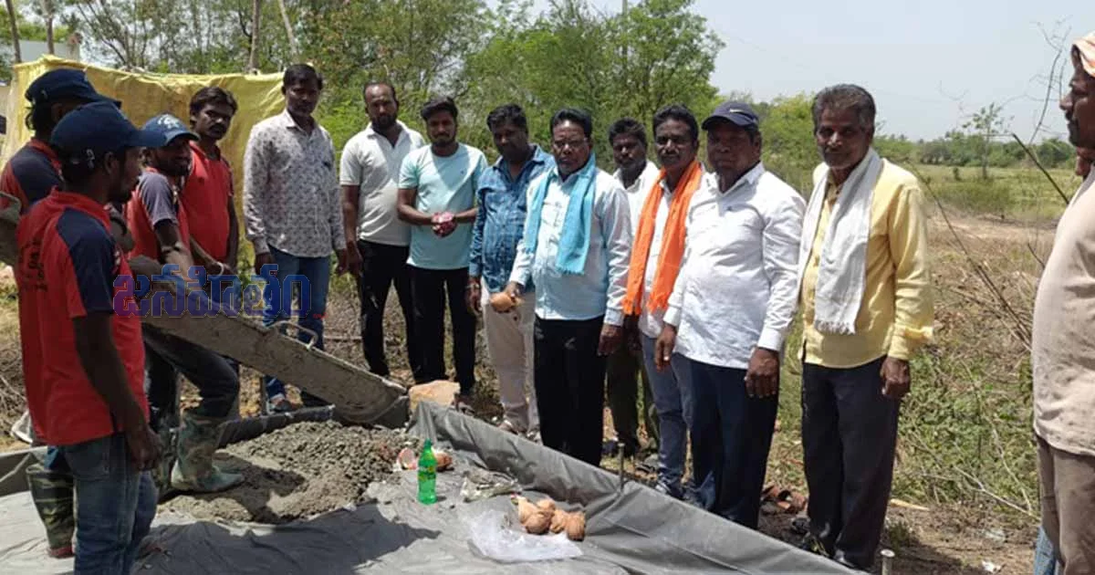 హంగర్గలో సీసీ రోడ్ల ప్రారంభం.. సర్పంచ్ ఉదయ్ భాస్కర్ ముందడుగు