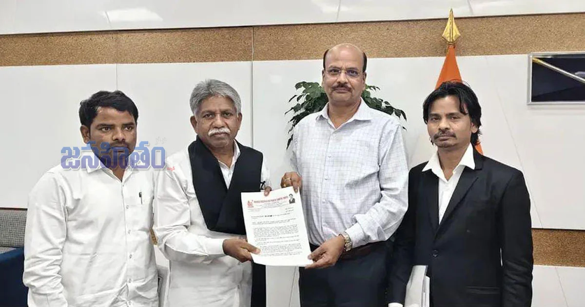 లాకప్ డెత్ కేసులో 10 డిమాండ్లు – డీజీపీతో మంద కృష్ణ మాదిగ భేటీ