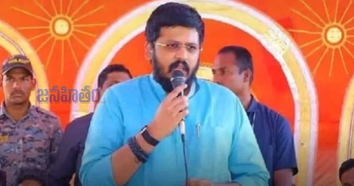 మెదక్ రోడ్లకు రూ.247 కోట్లు కోరిన ఎమ్మెల్యే రోహిత్ రావు