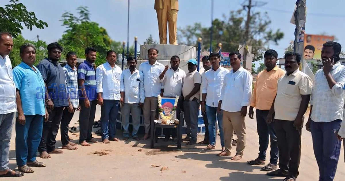 పూలే జయంతి వేడుకలు.. అణగారిన వర్గాల కోసం ఆయన సేవల స్మరణ